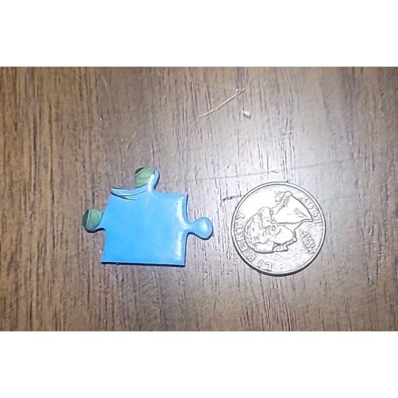 MasterPieces Glow in the Dark Neighs & Nuzzles 500 Pc Horse Puzzle #50832 - Picture 6 of 6